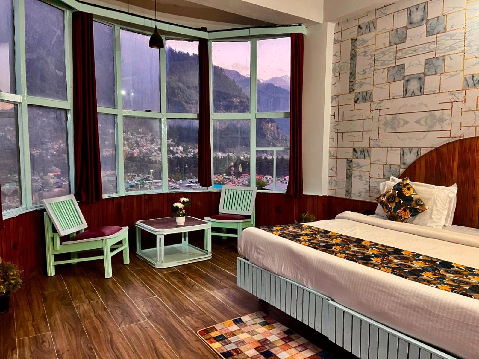 Hadimba Hill View By Hadimba Palace, Manali - Premium Room ! Family Hotel ! Parking ! Near Hadimba Temple Buitenkant foto